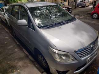 Toyota Innova 2.0 VX 7 STR BS IV
