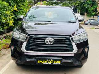 Toyota Innova Crysta 2.4 GX 8 STR