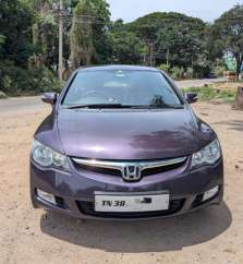 Honda Civic 1.8 V MT