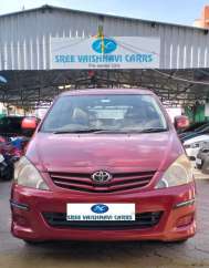 Toyota Innova 2.5 G4 8  STR