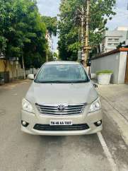 Toyota Innova 2.0 V