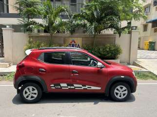Renault Kwid RXT AMT