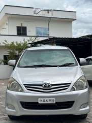 Toyota Innova 2.5 G4 7 STR