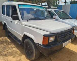 Tata Sumo DX Tata Sumo DX