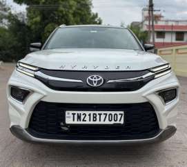 Toyota Urban Cruiser Hyryder V Hybrid