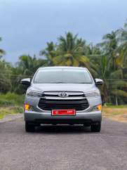 Toyota Innova Crysta 2.4 GX 7 STR