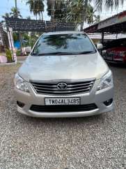 Toyota Innova 2.5 G 8 STR