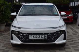 Hyundai Verna SX Hyundai Verna SX