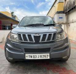 Mahindra XUV500 W8 Mahindra XUV500 W8