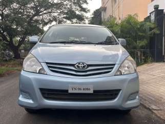 Toyota Innova 2.5 G4 7 STR