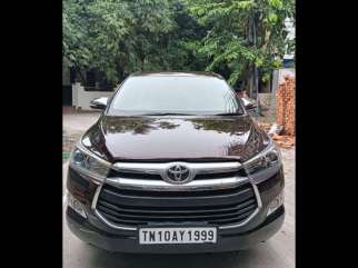 Toyota Innova 2.5 VX 8 STR BS IV