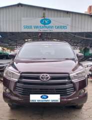 Toyota Innova Crysta 2.4 G MT 8 STR