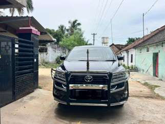 Toyota Innova Crysta 2.4 GX 7Str