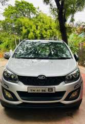 Mahindra Marazzo M6 Plus