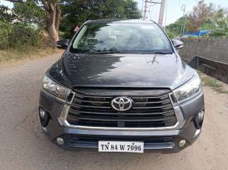 Toyota Innova Crysta 2.4 GX 7 STR