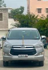 Toyota Innova Crysta 2.4 V