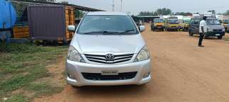 Toyota Innova 2.5 V 7 STR