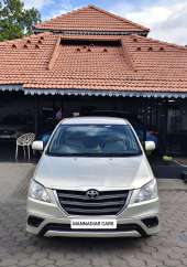 Toyota Innova 2.5 V 8 STR