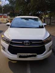 Toyota Innova Crysta 2.4 GX 8 STR