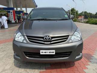 Toyota Innova 2.5 G4 7 STR