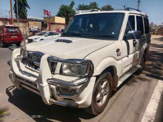 Mahindra Scorpio VLX