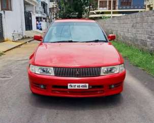 Mitsubishi Lancer LXD 2.0