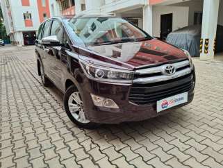 Toyota Innova Crysta 2.8 ZX AT 7 STR