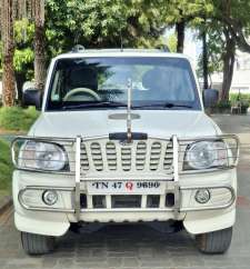 Mahindra Scorpio 2.6 SLX
