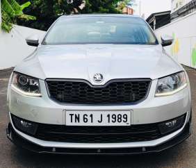 Skoda Octavia Elegance 1.8 TSI AT