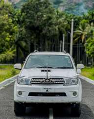 Toyota Fortuner 3.0 4X4 MT