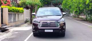 Toyota Innova Crysta 2.4 Z