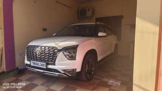 Hyundai Alcazar Signature 1.5 AT 7STR