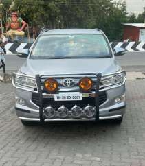 Toyota Innova Crysta 2.4 V