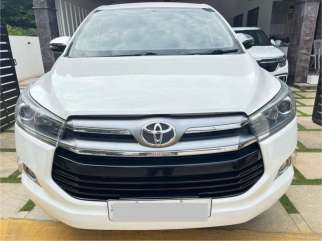 Toyota Innova Crysta 2.4 GX 7 STR