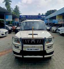 Mahindra Scorpio S10
