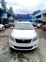 Skoda Rapid 1.6 MPI Ambition Plus
