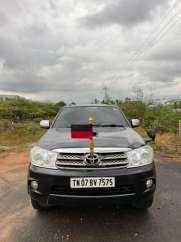 Toyota Innova 2.5 V 7 STR