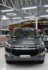 Toyota Innova Crysta 2.4 ZX MT