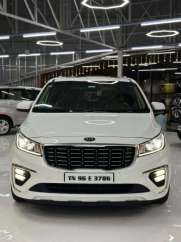 Kia Carnival Limousine