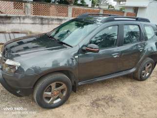 Renault Duster RXS CVT