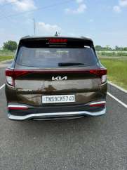 Kia carens Prestige Plus