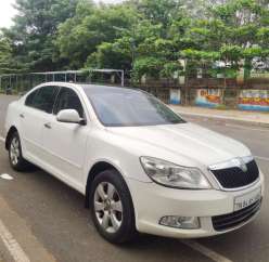 Skoda Laura Elegance 1.9 TDI AT