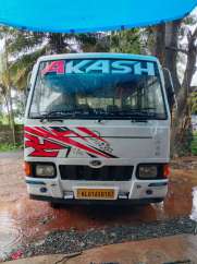 Mahindra Tourister 15 W