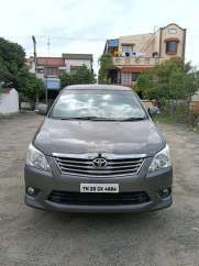 Toyota Innova 2.5 V 7 STR