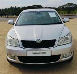 Skoda Laura Elegance 1.9 TDI AT