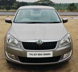 Skoda Rapid 1.6 MPI Ambition