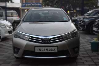 Toyota Corolla Altis 1.8 VL CVT