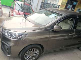 Maruti Suzuki Ertiga ZXI AT