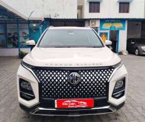 MG Hector Sharp Pro