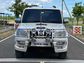 Mahindra Scorpio SLE BS IV